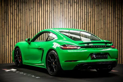 Porsche 718 Cayman GTS 4.0 — photo 3 of 42