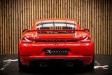 Porsche 718 Cayman GT4 thumbnail