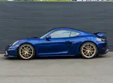 Porsche 718 Cayman GT4 thumbnail