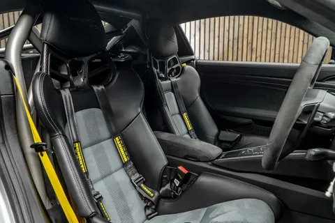 Porsche 718 Cayman GT4 RS 2