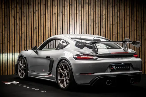 Porsche 718 Cayman GT4 RS 3