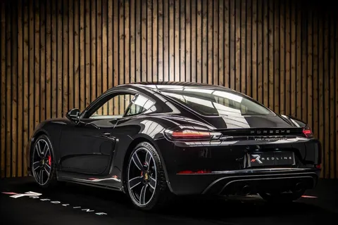 Porsche 718 Cayman GTS 3