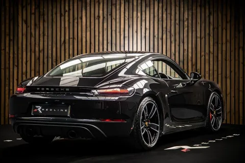 Porsche 718 Cayman GTS 4