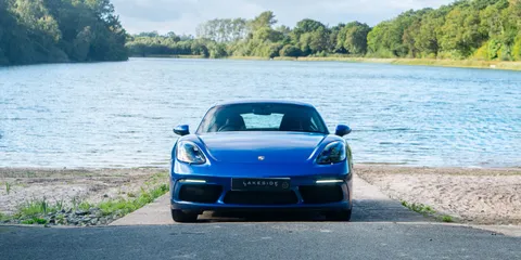 Porsche 718 Cayman S — photo 2 of 43