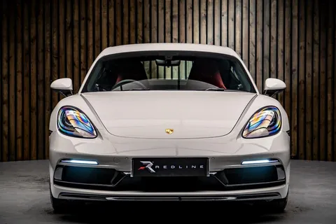 Porsche 718 Cayman T — photo 5 of 37