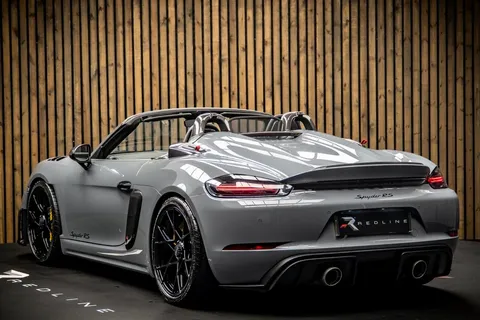 Porsche 718 Spyder RS — photo 3 of 44