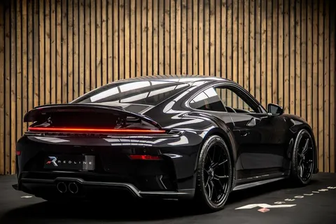 Porsche 911 GT3 Touring — photo 4 of 51