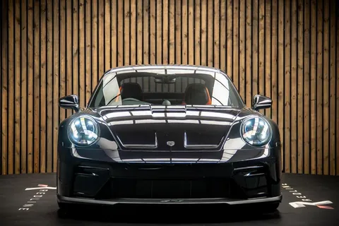 Porsche 911 GT3 Touring — photo 5 of 51