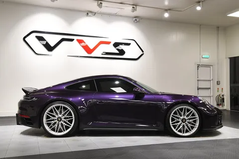 Porsche 911 Carrera GTS — photo 4 of 49