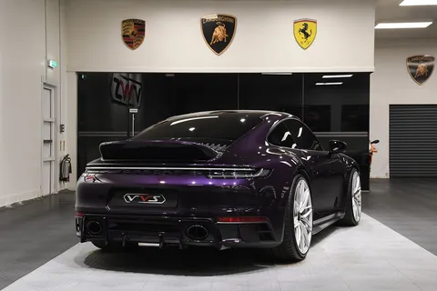 Porsche 911 Carrera GTS — photo 5 of 49