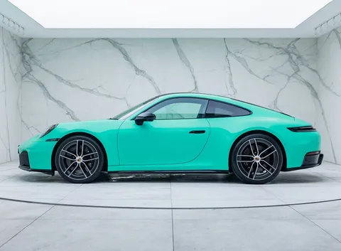Porsche 911 Carrera GTS — photo 3 of 41
