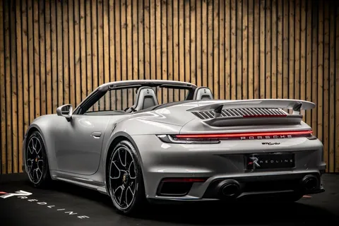 Porsche 911 Turbo Cabriolet — photo 3 of 45