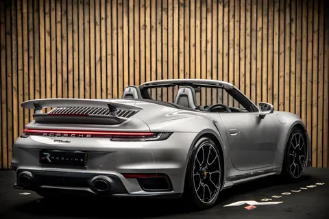 Porsche 911 Turbo Cabriolet — photo 4 of 45