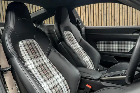 Porsche 911 Turbo 50 Years — photo 2 of 48