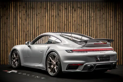 Porsche 911 Turbo 50 Years — photo 3 of 48