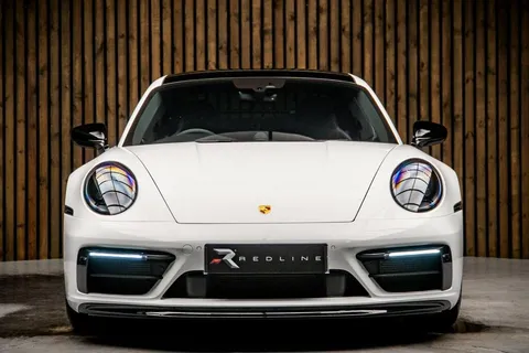 Porsche 911 992 Carrera GTS — photo 5 of 45