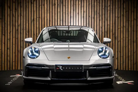 Porsche 911 Turbo S — photo 5 of 48