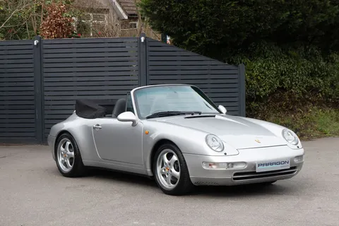Porsche 911 Carrera 2 Cabriolet — photo 3 of 48