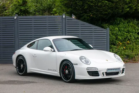 Porsche 911 Carrera 2 GTS 3