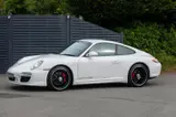 Porsche 911 Carrera 2 GTS thumbnail