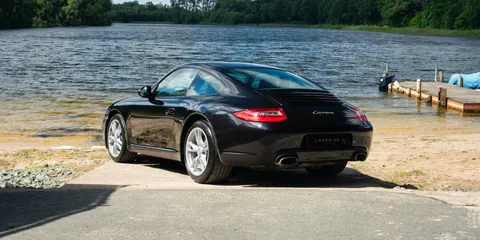 Porsche 911 Carrera — photo 4 of 39