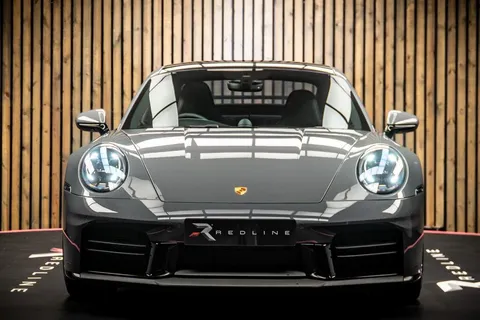 Porsche 911 Carrera — photo 5 of 47