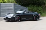 Porsche 911 Carrera 4 GTS thumbnail