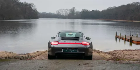 Porsche 911 Carrera 4 GTS 5