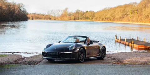 Porsche 911 Carrera 4 GTS Cabriolet 3