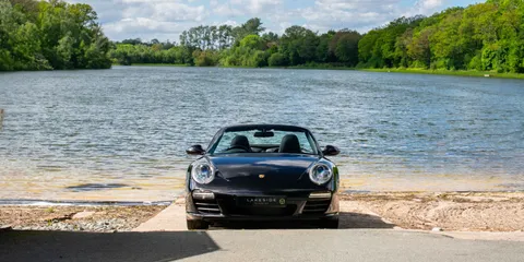 Porsche 911 Carrera 4S 2