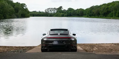 Porsche 911 Carrera GTS — photo 5 of 59