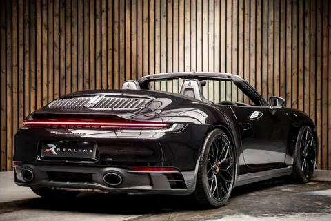 Porsche 911 Carrera GTS — photo 4 of 46