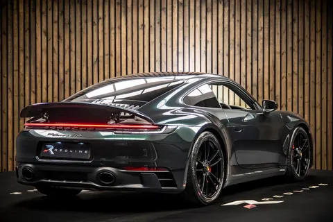 Porsche 911 4