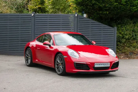 Porsche 911 Carrera S — photo 3 of 40