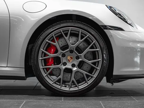 Porsche 911 Carrera S 4
