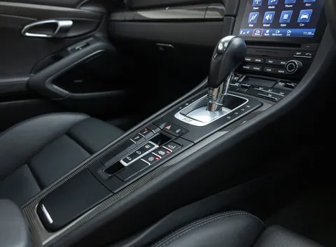 Porsche 911 Carrera 4 GTS — photo 2 of 50