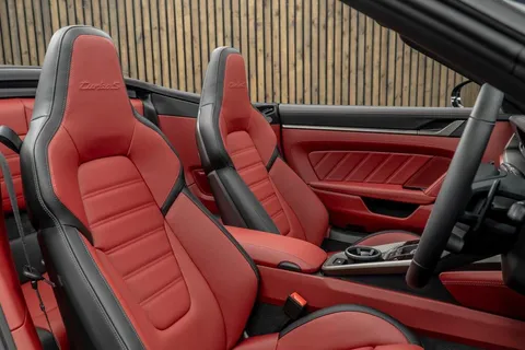 Porsche 911 Turbo S T-Hybrid — photo 2 of 53