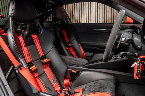 Porsche 911 GT3 — photo 2 of 42