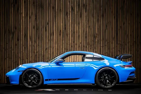 Porsche 911 GT3 3
