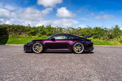 Porsche 911 GT3 — photo 2 of 17