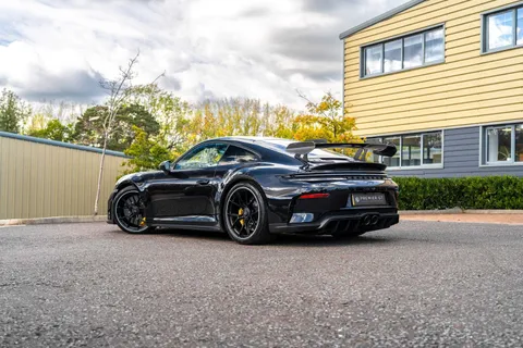 Porsche 911 GT3 — photo 2 of 17