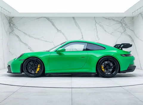 Porsche 911 GT3 (992) — photo 3 of 40