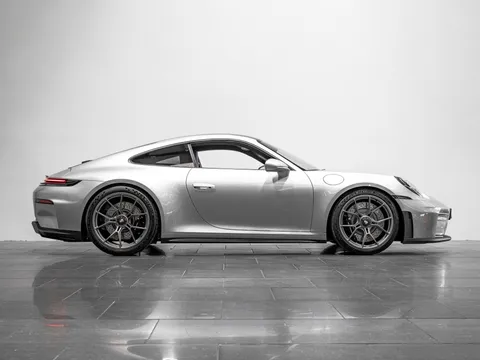 Porsche 911 GT3 Touring — photo 5 of 17