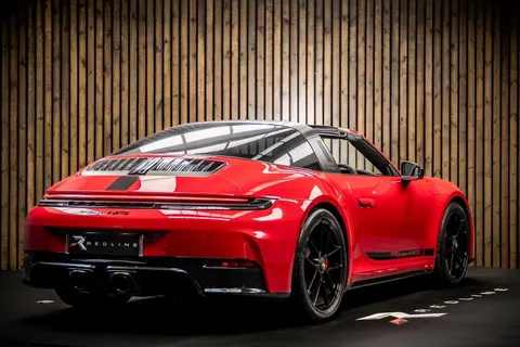 Porsche 911 4