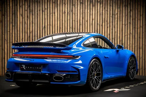 Porsche 911 Turbo S — photo 4 of 46