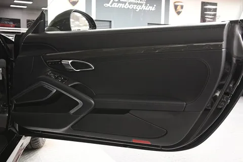 Porsche 911 Turbo S — photo 3 of 47
