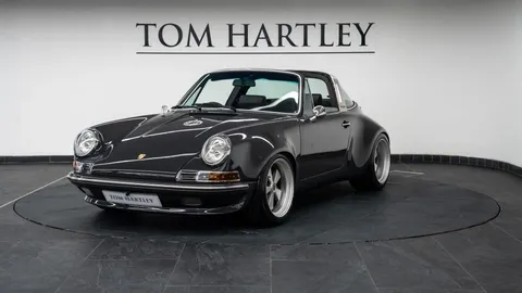 Porsche 911 Retro Works Targa GTR — photo 3 of 40