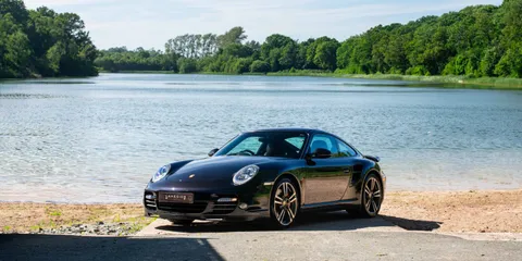 Porsche 911 Turbo — photo 3 of 48