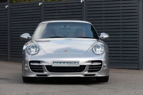 Porsche 911 Turbo 4