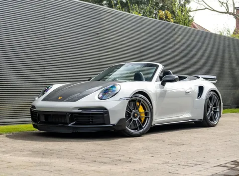 Porsche 911 Turbo S Cabriolet — photo 3 of 53